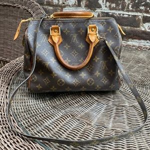 Authentic Louis Vuitton Speedy 25